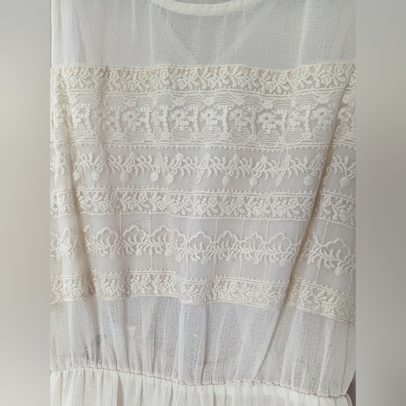 Neutral colour maxi beach dress - Picture 2 of 5